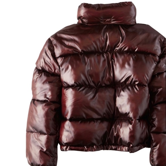 American Eagle Purple Shiny Puffer - Picture 4 of 5